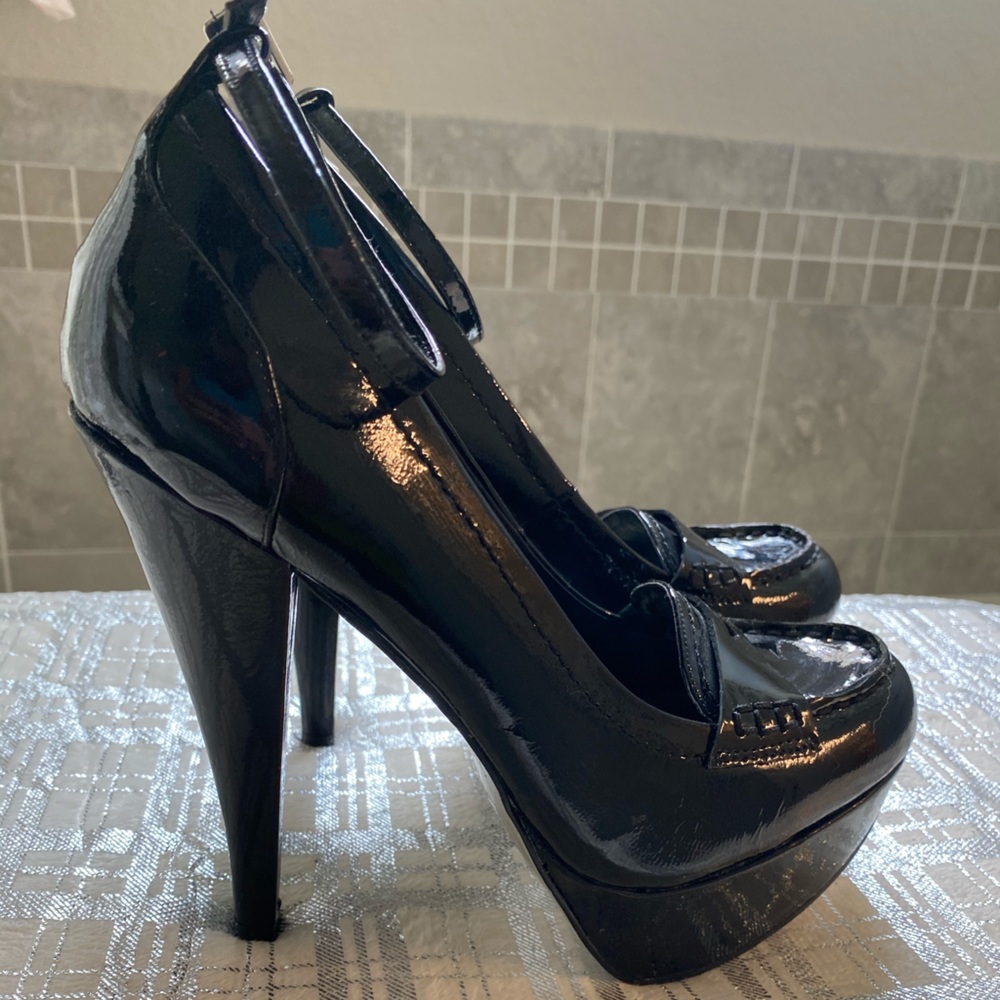 bebe black platform pump heels with ankle strap